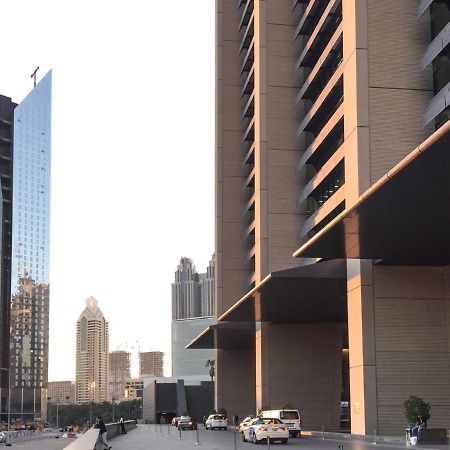 Frank Porter - Index Tower Dubai Exterior photo